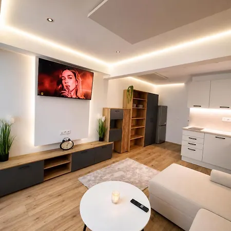 Apartament Jacuzzi Aparman